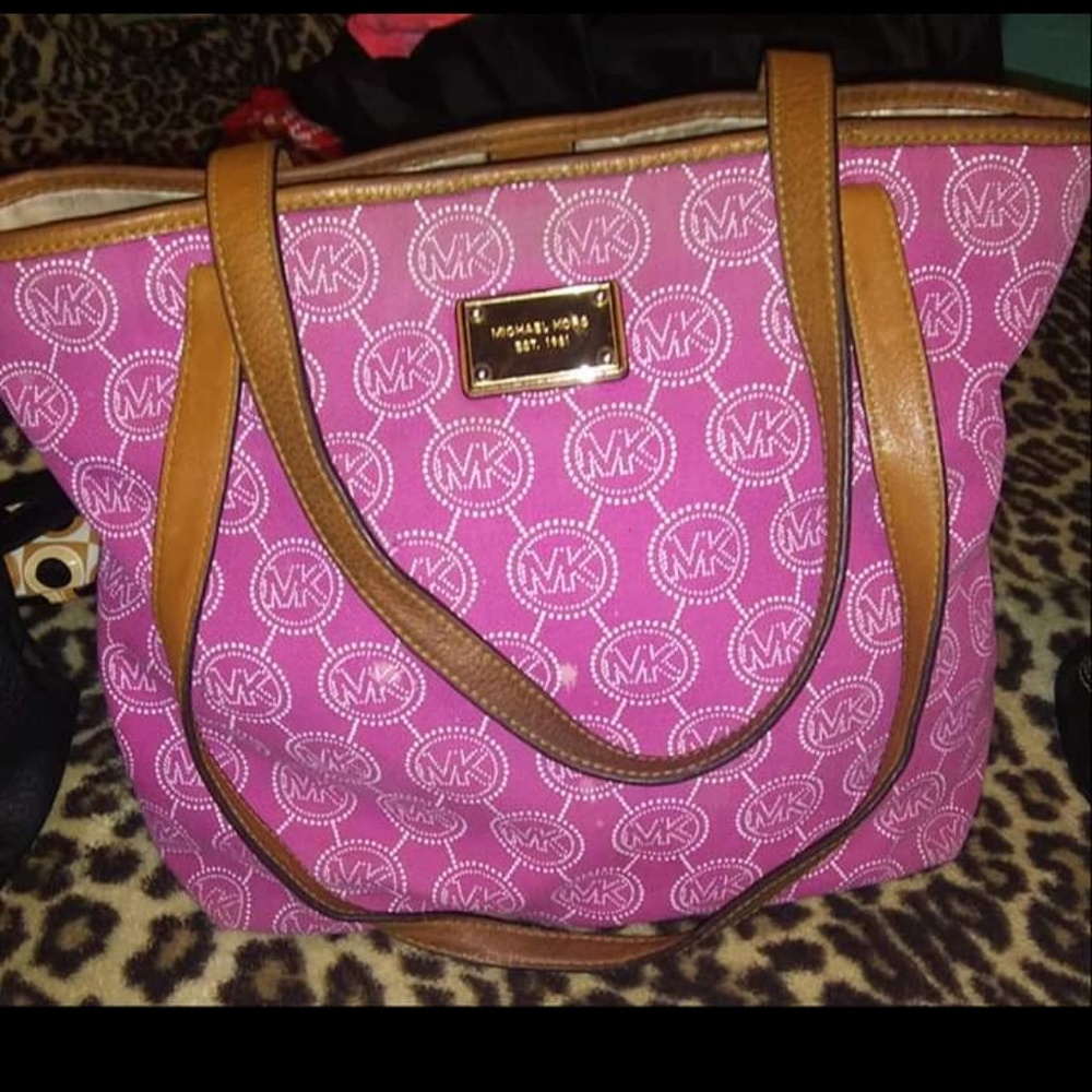 Handbag